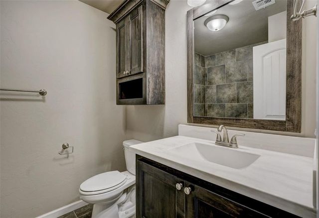 1120 Garrett Farm Road, Newcastle, OK 73065