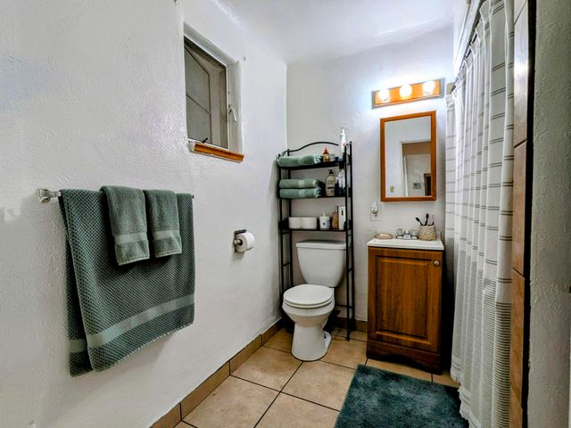 400 63rd Street NW, Albuquerque, NM 87105