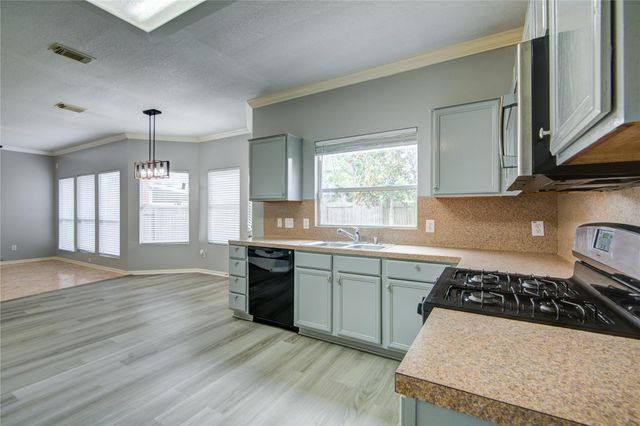 19402 Hickory Meadow Lane, Houston, TX 77084