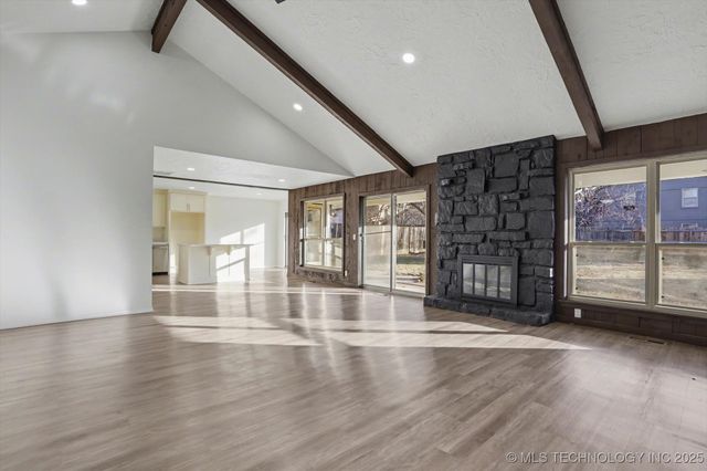 6803 S 77th East Avenue, Tulsa, OK 74133