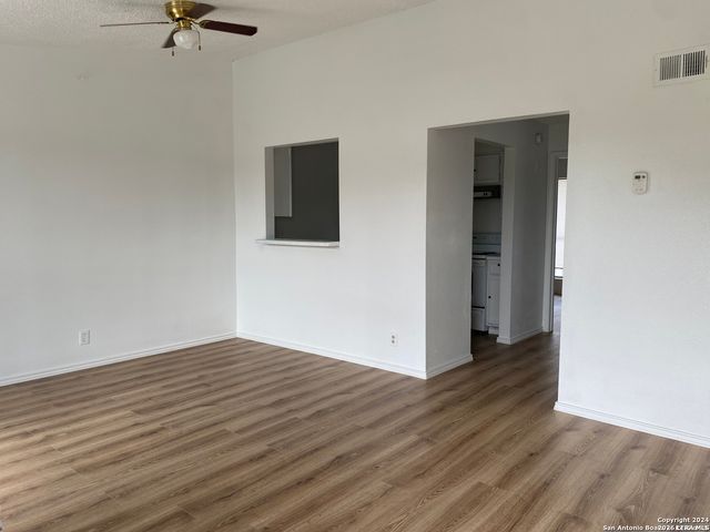 4949 Hamilton Wolfe, San Antonio, TX 78229