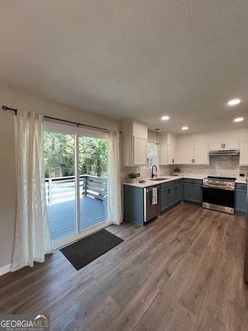 5990 Wellborn Trace, Lithonia, GA 30058