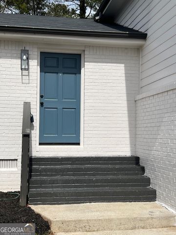 5990 Wellborn Trace, Lithonia, GA 30058