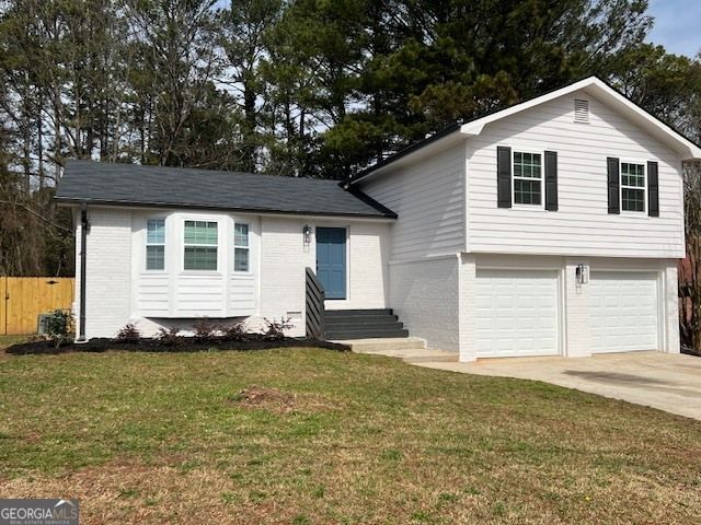 5990 Wellborn Trace, Lithonia, GA 30058