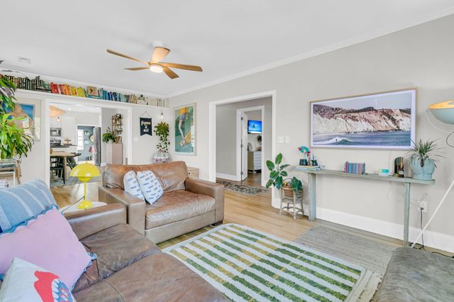 119 Simons Street, Charleston, SC 29403