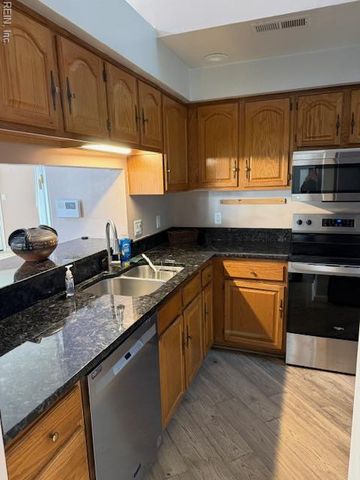 2817 Saville Garden WAY, Virginia Beach, VA 23453