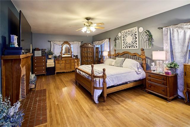 100 Maple Shade Drive, Marietta, OH 45750