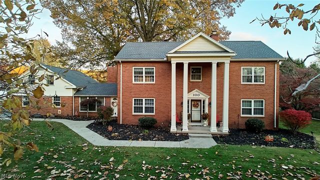 100 Maple Shade Drive, Marietta, OH 45750