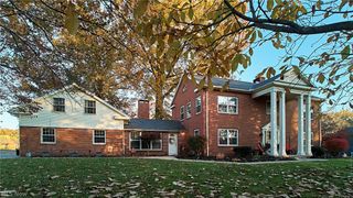 100 Maple Shade Drive, Marietta, OH 45750