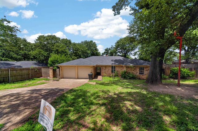 3908 Wakefield Dr, Tyler, TX 75701