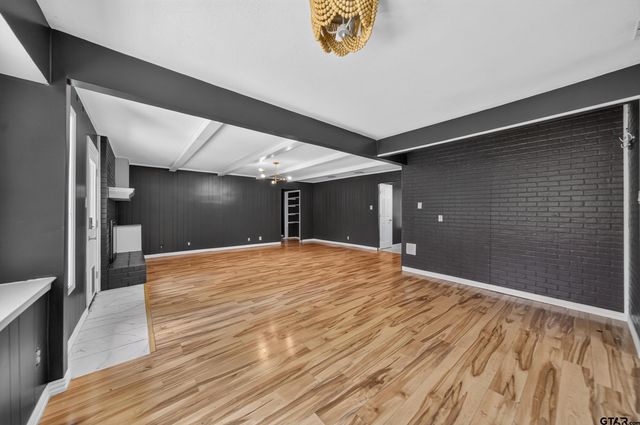 3908 Wakefield Dr, Tyler, TX 75701