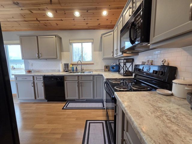 N3337 Whitetail Court, Montello, WI 53949