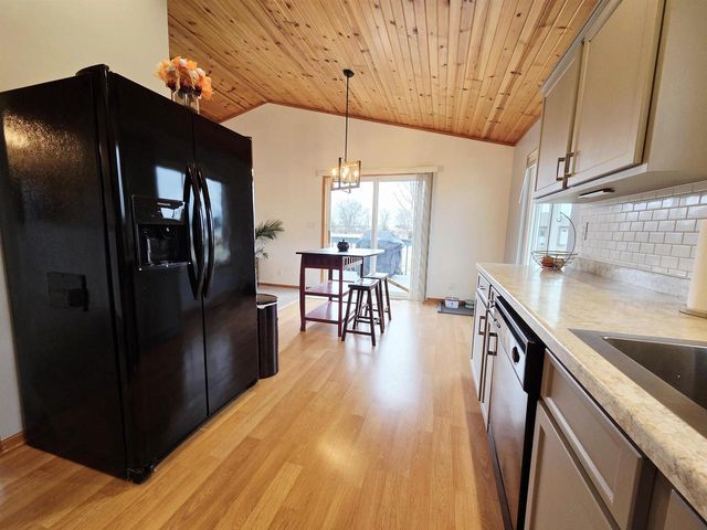 N3337 Whitetail Court, Montello, WI 53949