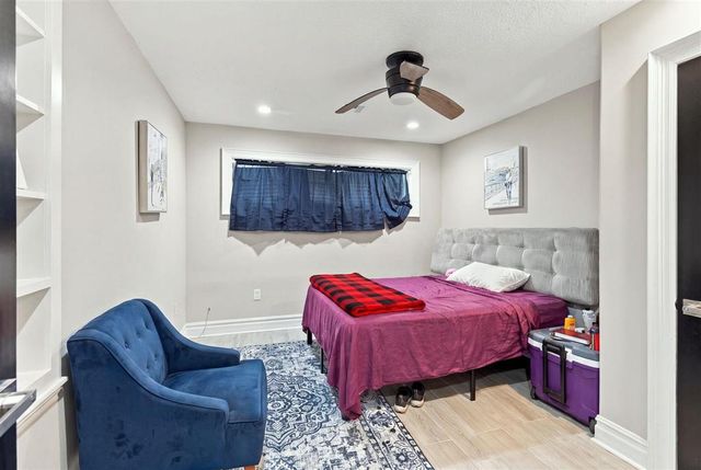 740 W Claude Street, Lake Charles, LA 70605