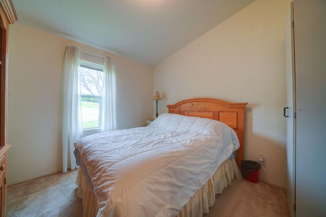 4134 Lakeview Dr, Ione, CA 95640