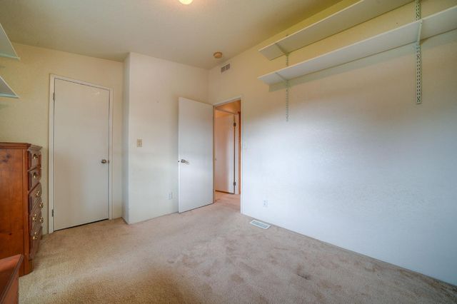 4134 Lakeview Dr, Ione, CA 95640