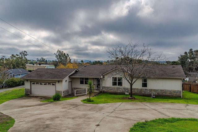4134 Lakeview Dr, Ione, CA 95640