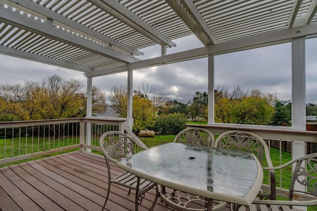 4134 Lakeview Dr, Ione, CA 95640