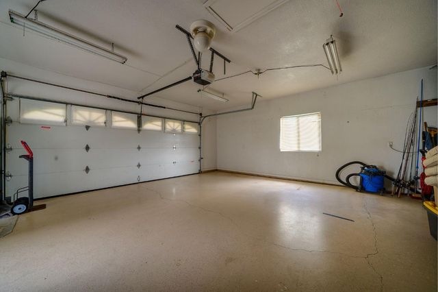 4134 Lakeview Dr, Ione, CA 95640