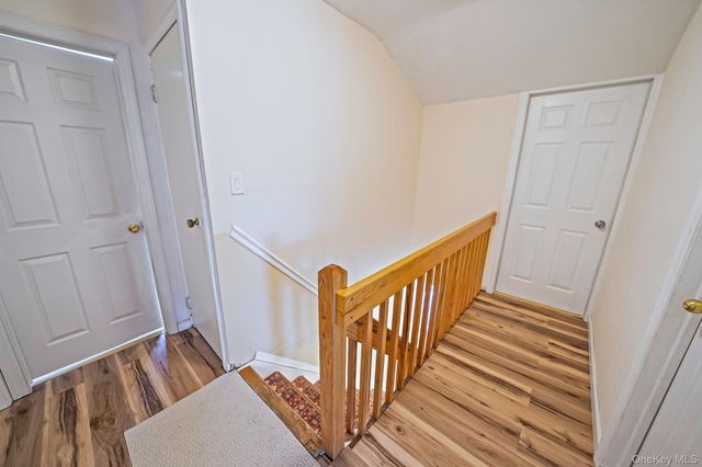 9 Norway Pine Drive, Medford, NY 11763