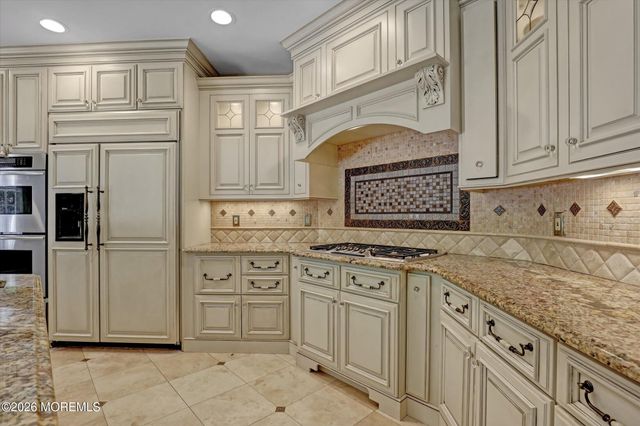 26 Bruns Road, West Allenhurst, NJ 07711