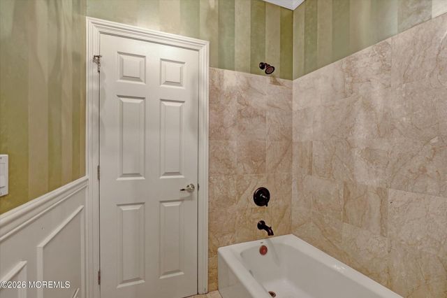 26 Bruns Road, West Allenhurst, NJ 07711