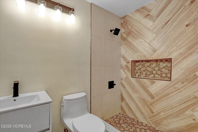 26 Bruns Road, West Allenhurst, NJ 07711