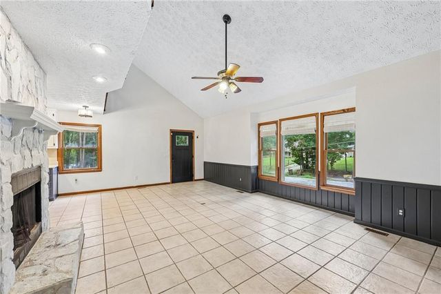 9080 Pine Tree Circle, Gainesville, GA 30506