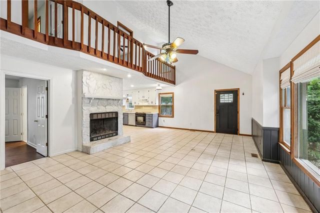 9080 Pine Tree Circle, Gainesville, GA 30506