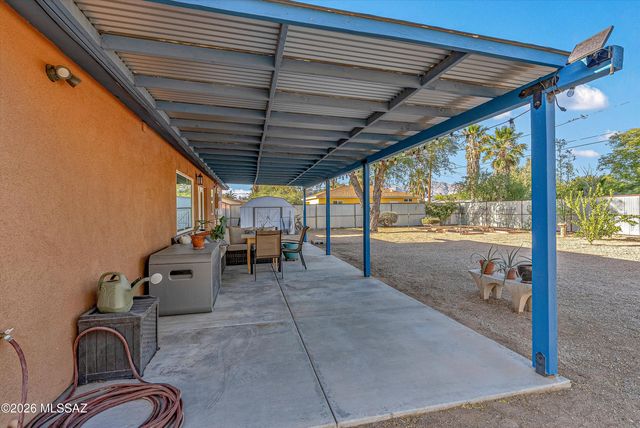 918 N Montezuma Avenue, Tucson, AZ 85711
