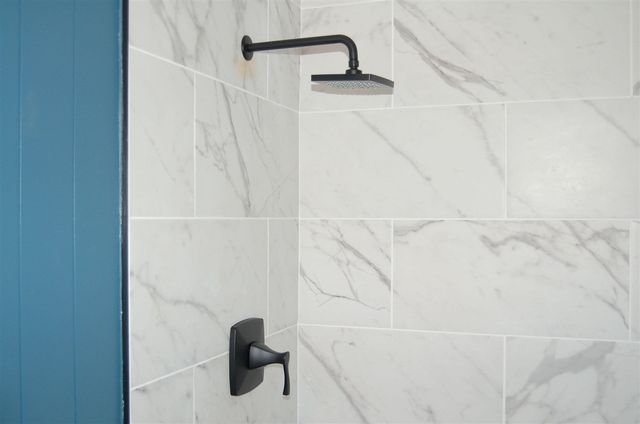 21310 Gardner Street, Oak Park, MI 48237