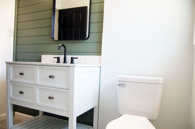 21310 Gardner Street, Oak Park, MI 48237