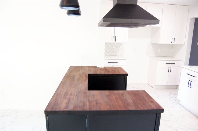 21310 Gardner Street, Oak Park, MI 48237