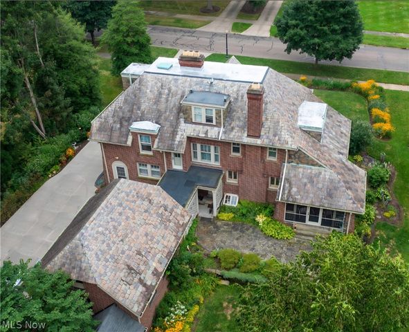 276 S Rose Boulevard, Akron, OH 44313