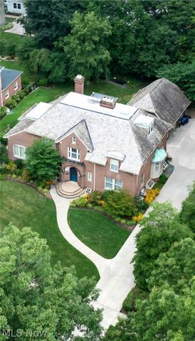 276 S Rose Boulevard, Akron, OH 44313