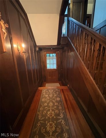 276 S Rose Boulevard, Akron, OH 44313