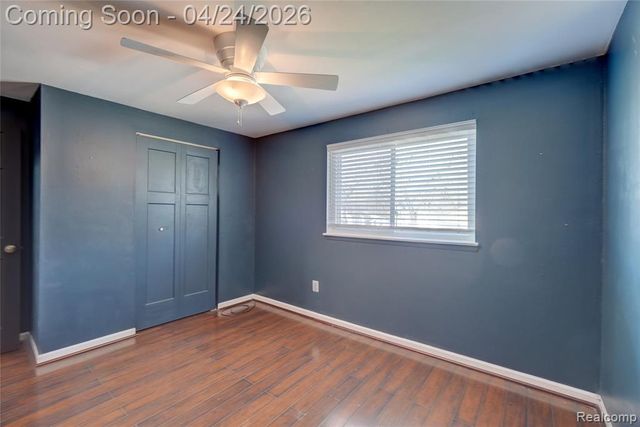 22520 E 13 Mile Road, Saint Clair Shores, MI 48082