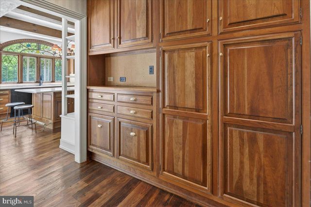 255 ARRETON RD, Princeton, NJ 08540