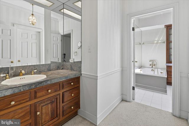 255 ARRETON RD, Princeton, NJ 08540