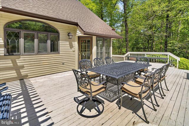 255 ARRETON RD, Princeton, NJ 08540