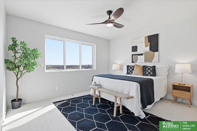 8177 S 185 Street, Omaha, NE 68136