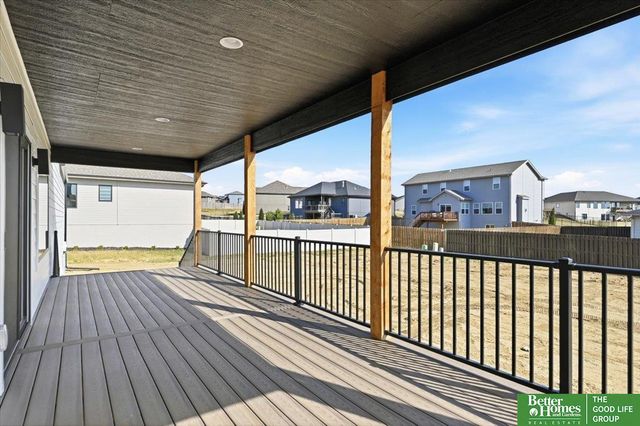 8177 S 185 Street, Omaha, NE 68136