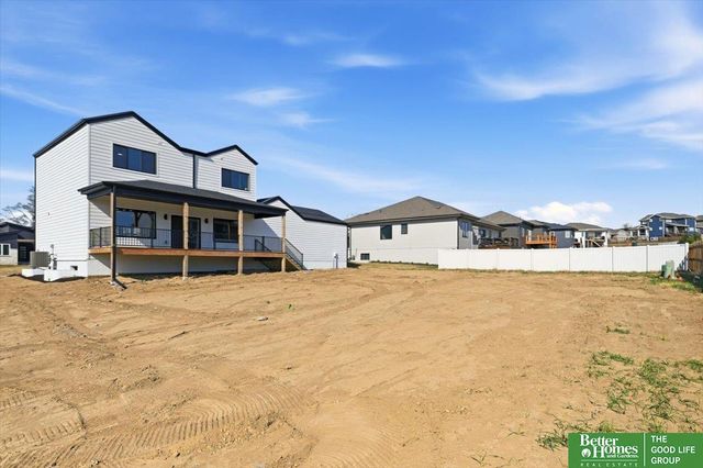 8177 S 185 Street, Omaha, NE 68136