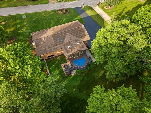 304 Clubview Drive, Peters Twp, PA 15317