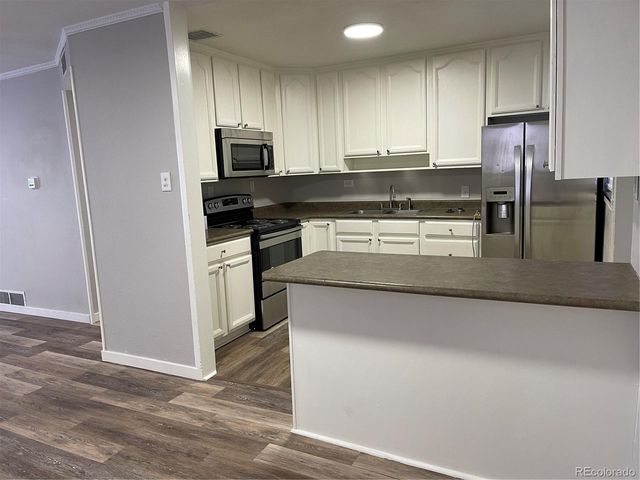 1250 Worchester Street, Aurora, CO 80011