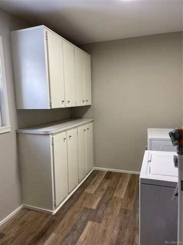 1250 Worchester Street, Aurora, CO 80011