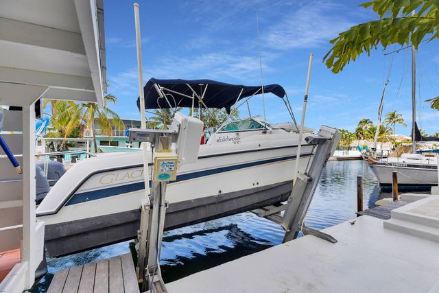 139 Gardenia Street, Plantation Key, FL 33070