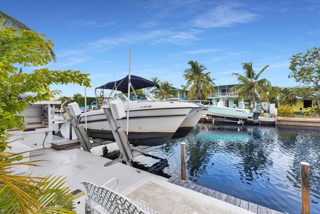 139 Gardenia Street, Plantation Key, FL 33070