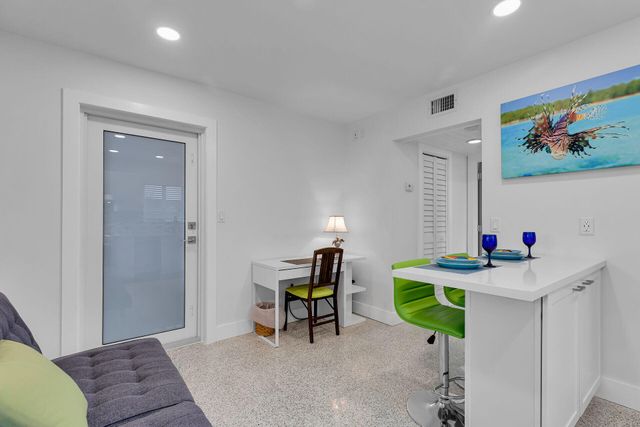 139 Gardenia Street, Plantation Key, FL 33070