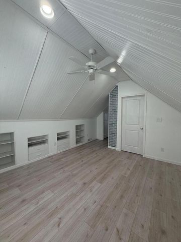 2833 128th STREET, New Berlin, WI 53151